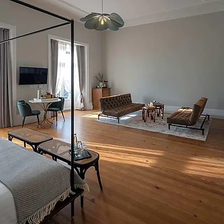 Casa Do Pateo - Charming House Azores Bed & Breakfast 2*